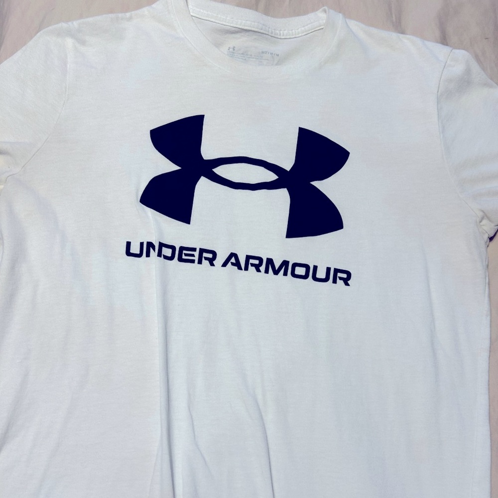 Under armor T-shirt